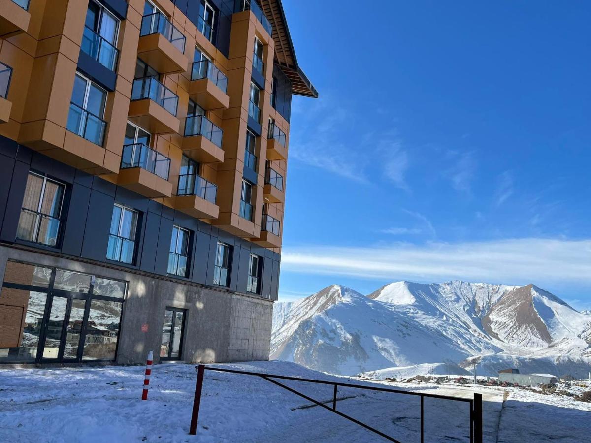 Delux Apartment Next To Ice Rink Gudauri Luaran gambar